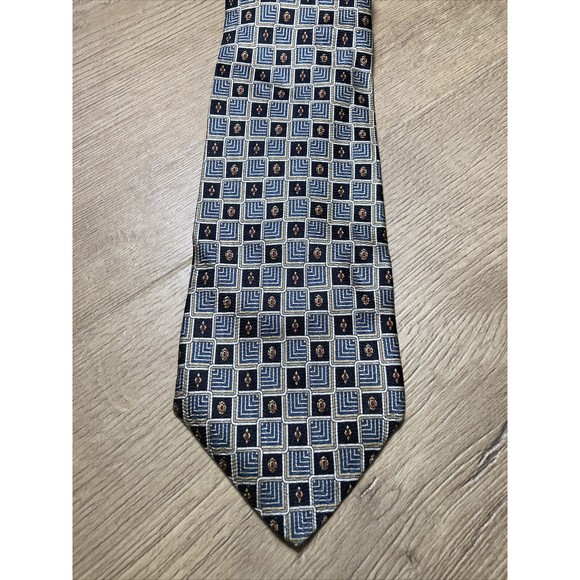 Van Heusen All Silk Mens Necktie Brown - Picture 1 of 4